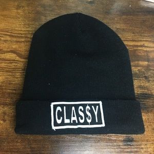 CLASSY Beanie